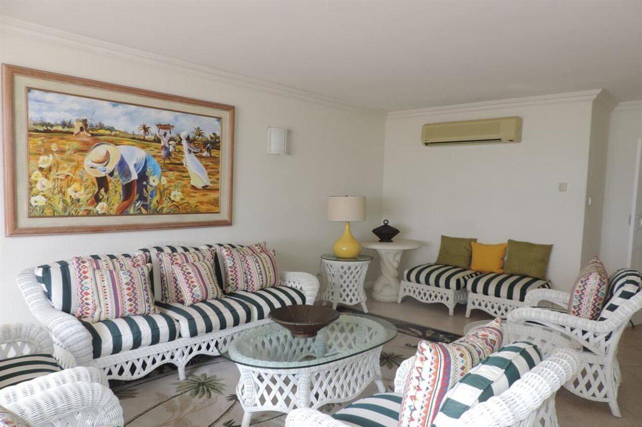 ברידג'טאון Coral Sands Beach Resort מראה חיצוני תמונה